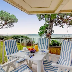 La Baie , Dinard France